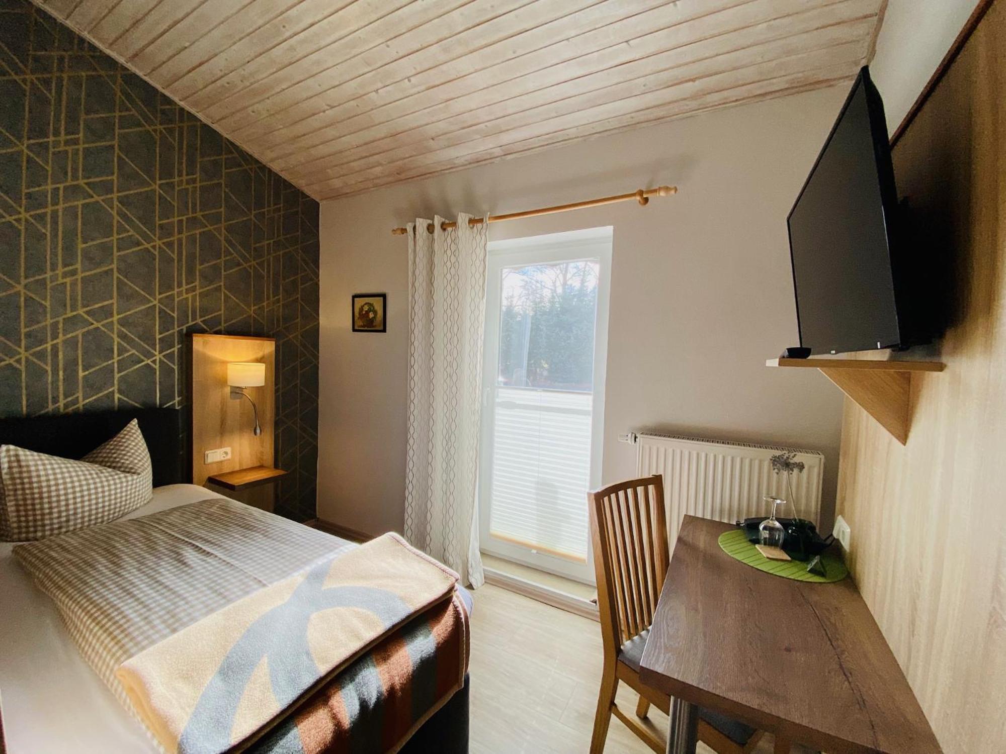 Hotel Zur Kutsche Oberschöna Kültér fotó