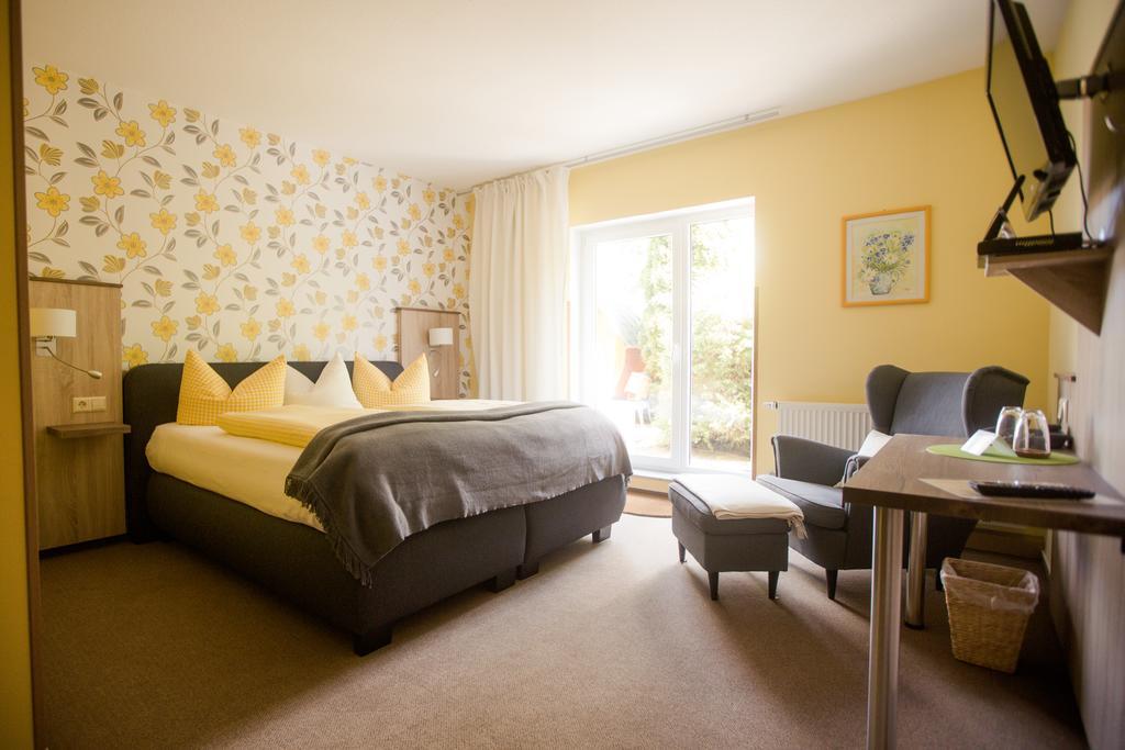 Hotel Zur Kutsche Oberschöna Kültér fotó