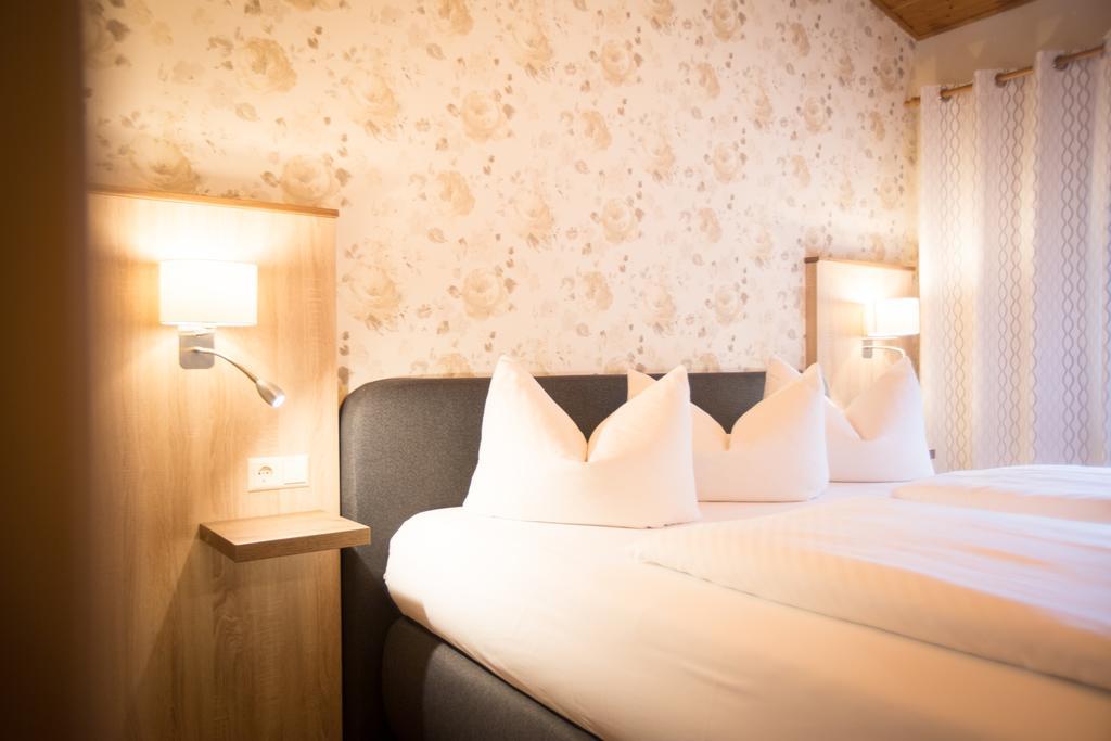 Hotel Zur Kutsche Oberschöna Kültér fotó